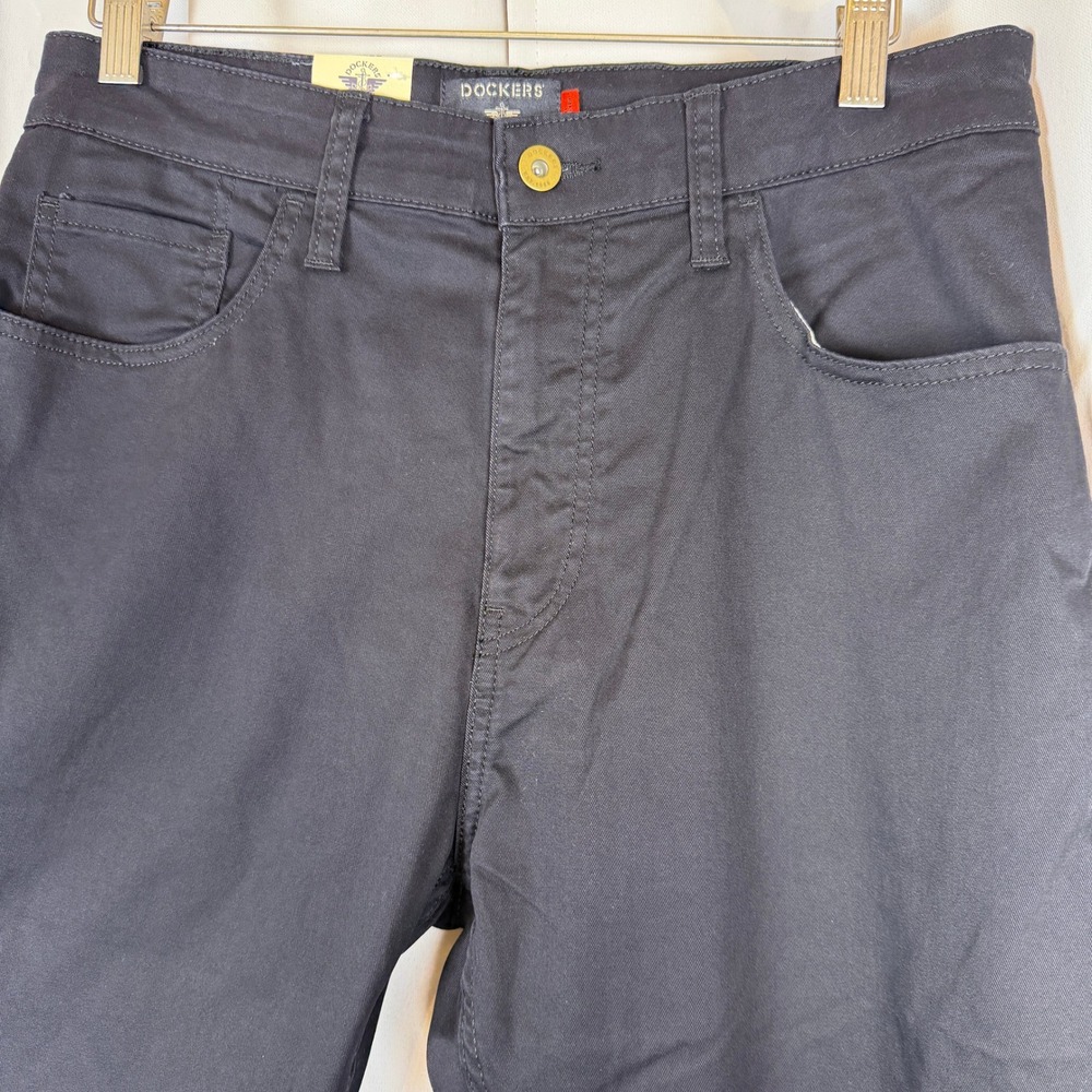 Dockers Mens All Seasons Tech Jean Cut Straight Fit Black Pants 30x29 NEW